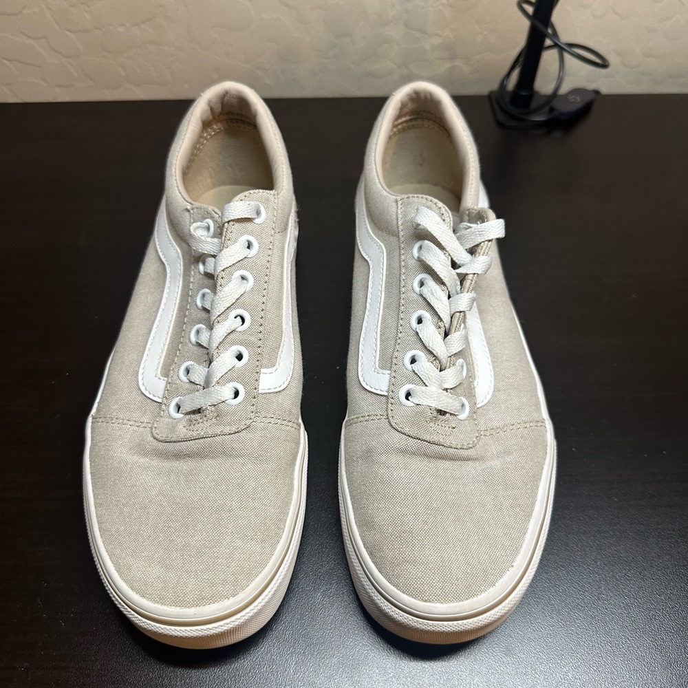 Cream Vans size 8 men's